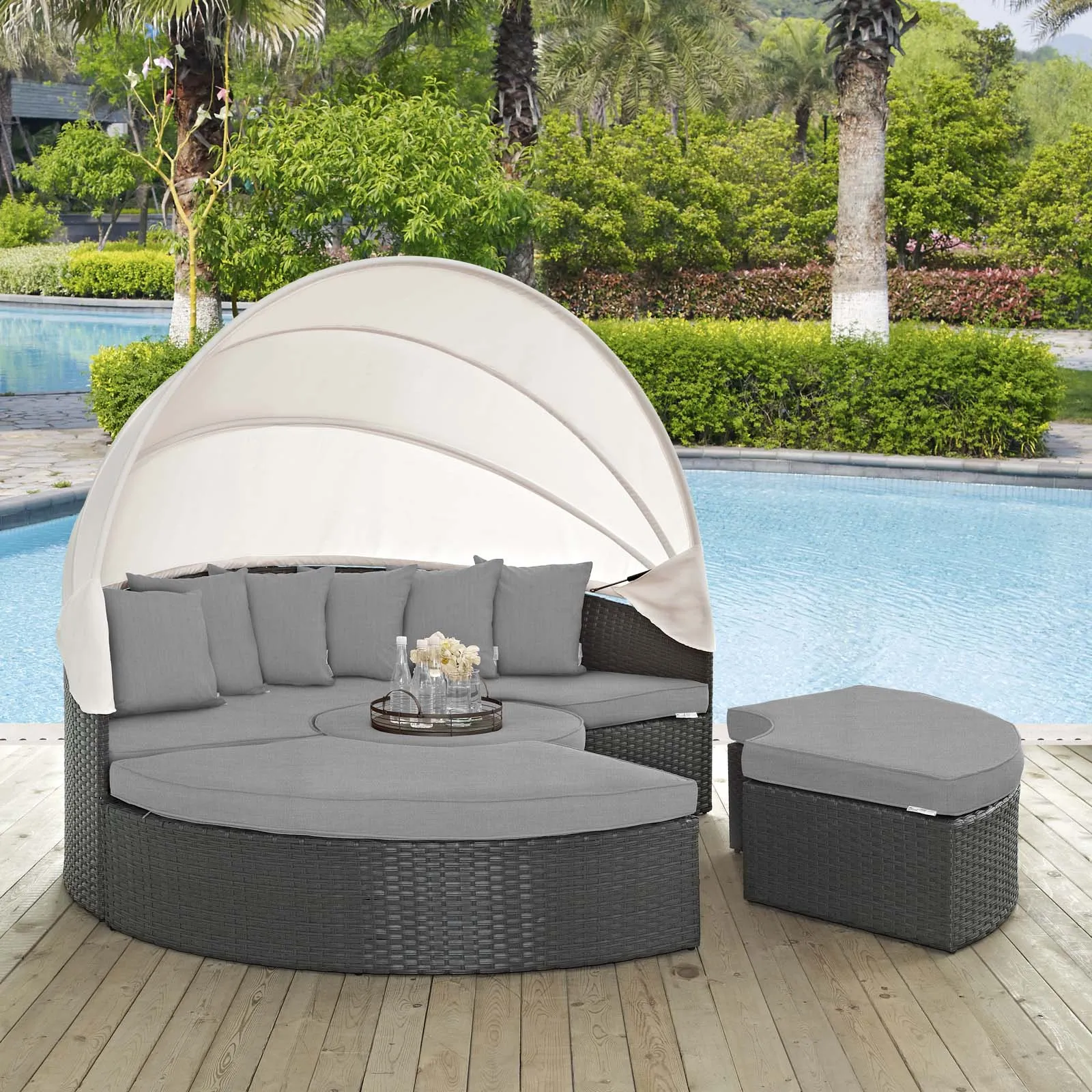 Sojourn Outdoor Patio Sunbrella® Daybed by Modway